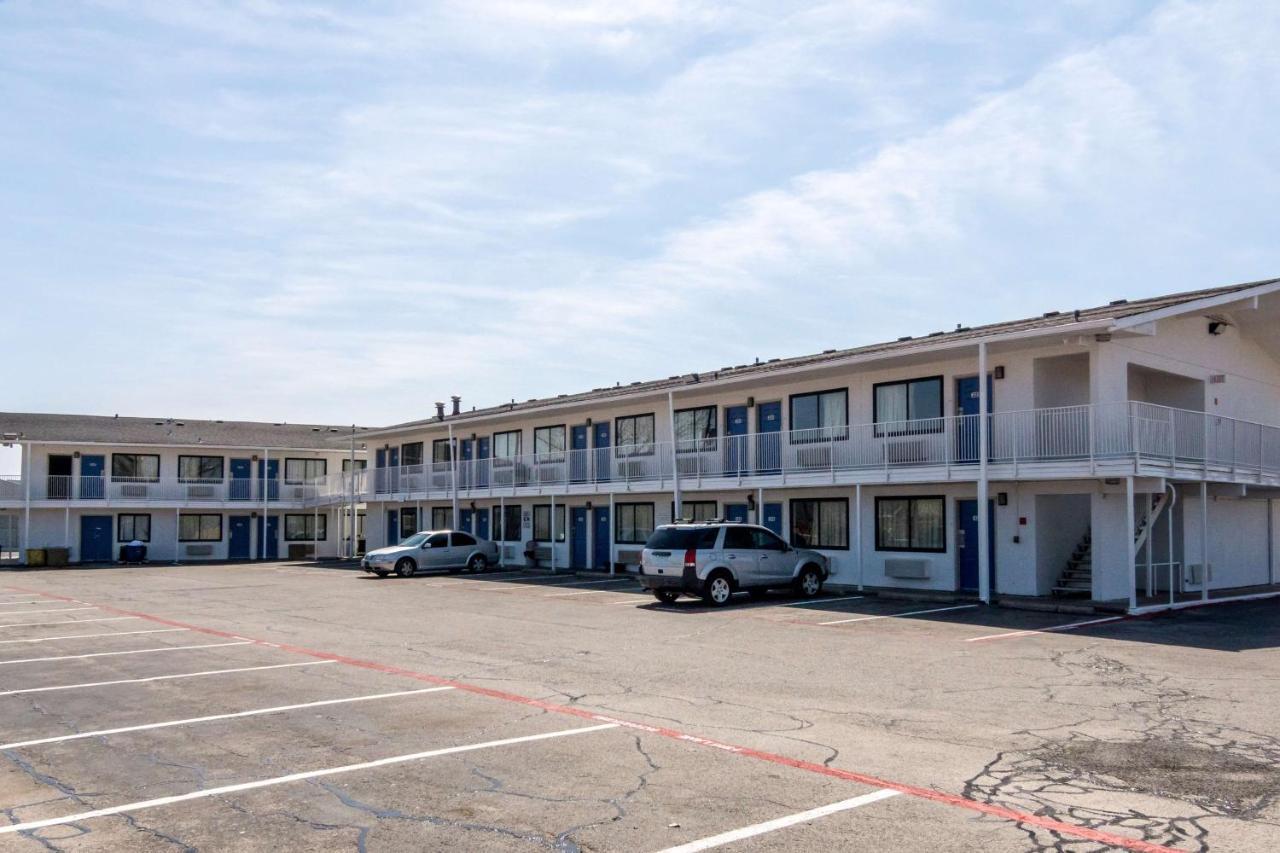 Motel 6 Fort Worth North Haltom City 外观 照片