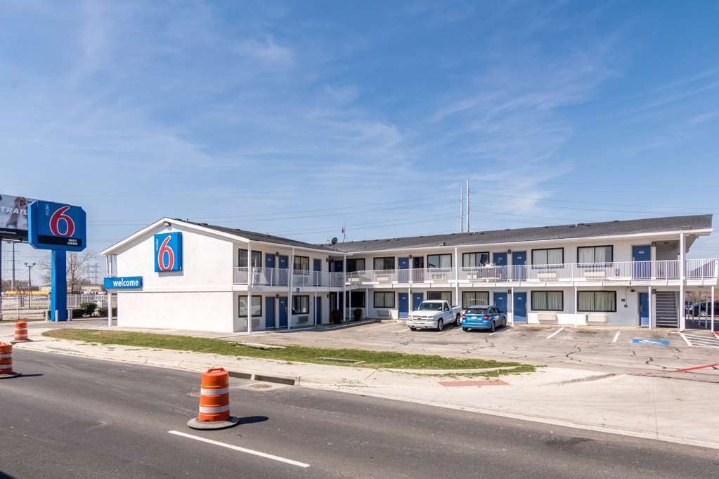 Motel 6 Fort Worth North Haltom City 外观 照片